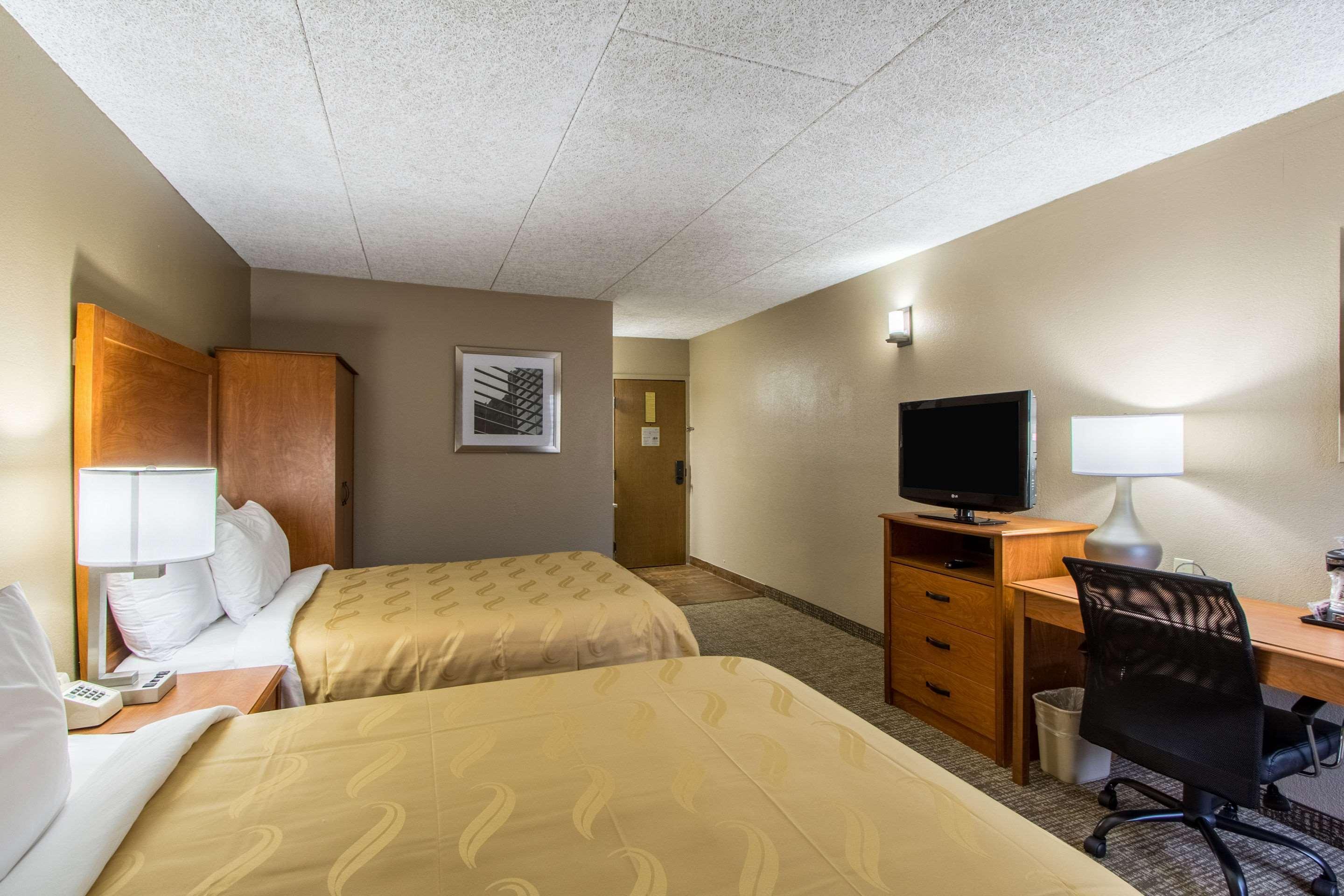 Econo Lodge Wickliffe - Cleveland East Eksteriør billede