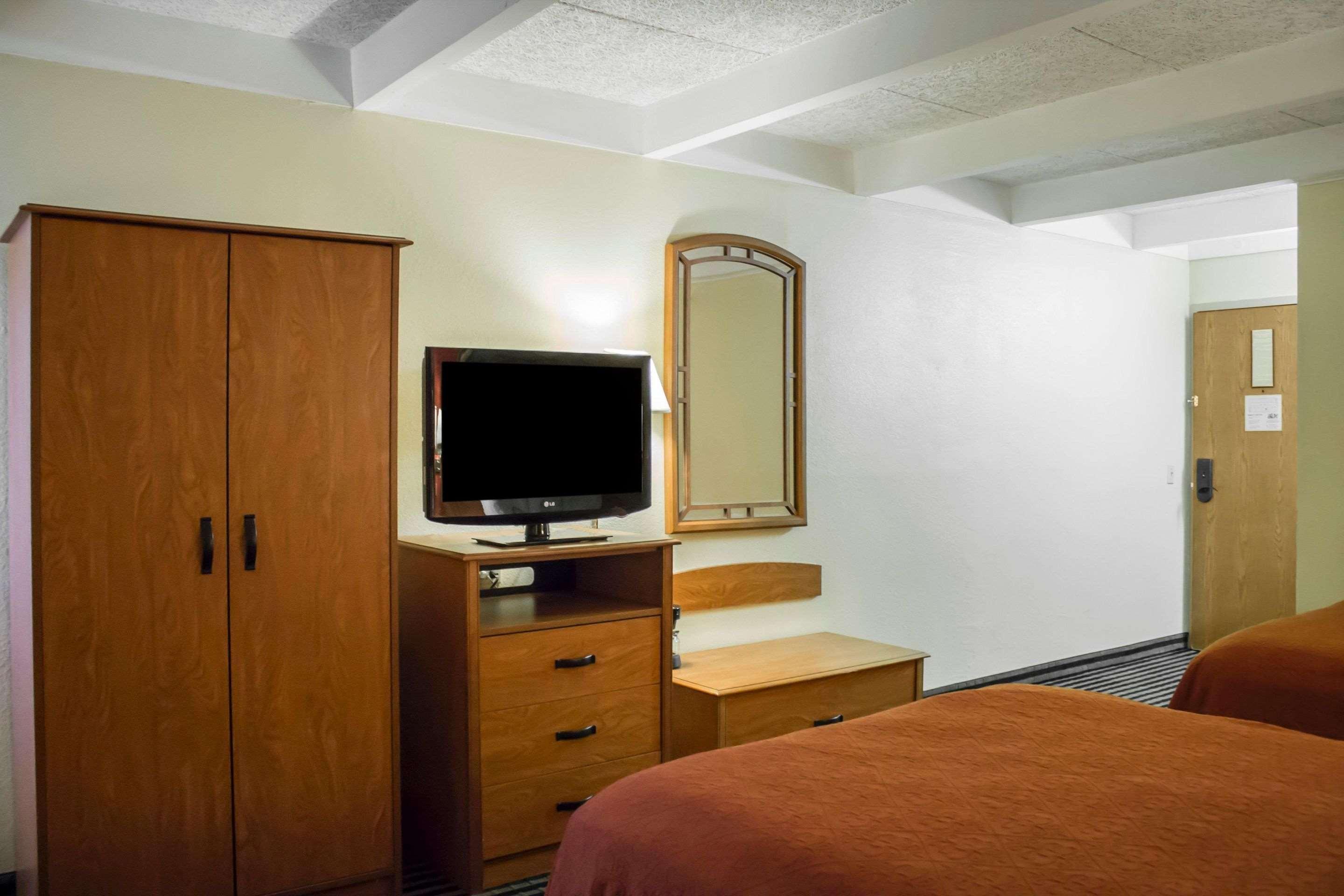 Econo Lodge Wickliffe - Cleveland East Eksteriør billede